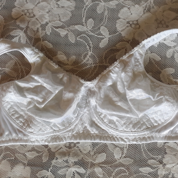PLAYTEX 18HOUR BRA 36C nwot wirelesd - Picture 2 of 5